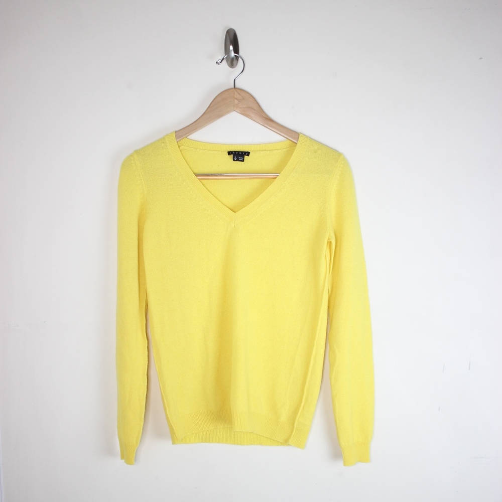 Theory V-neck long sleeve pullover in yellow